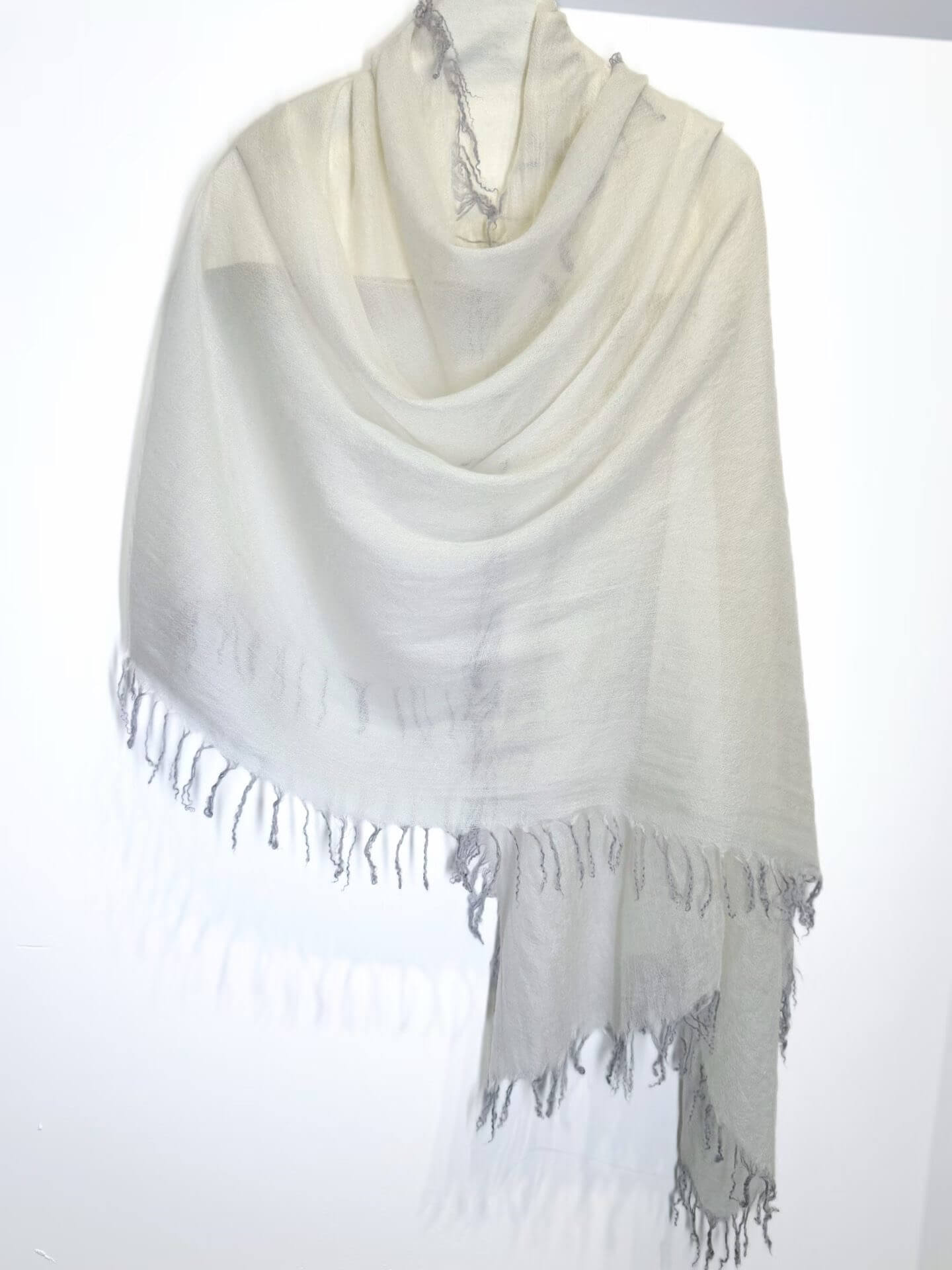 	thin cashmere evening shawl luxury accessory