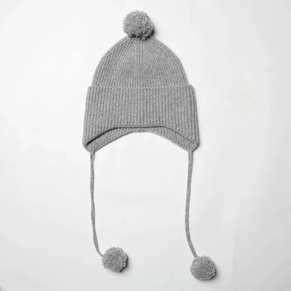 Light grey luxury 100% cashmere pom pom winter hat, luxury cashmere pom pom earflap winter hat