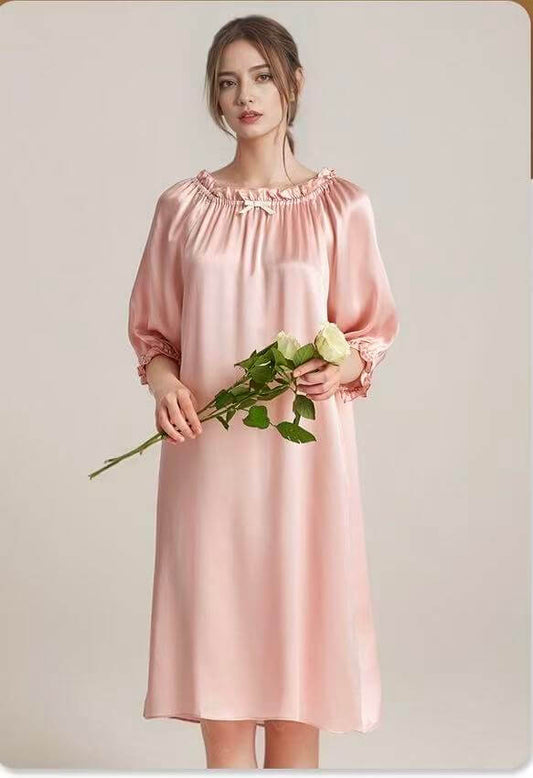 Soft pink mulberry silk nightgown with bubble sleeves