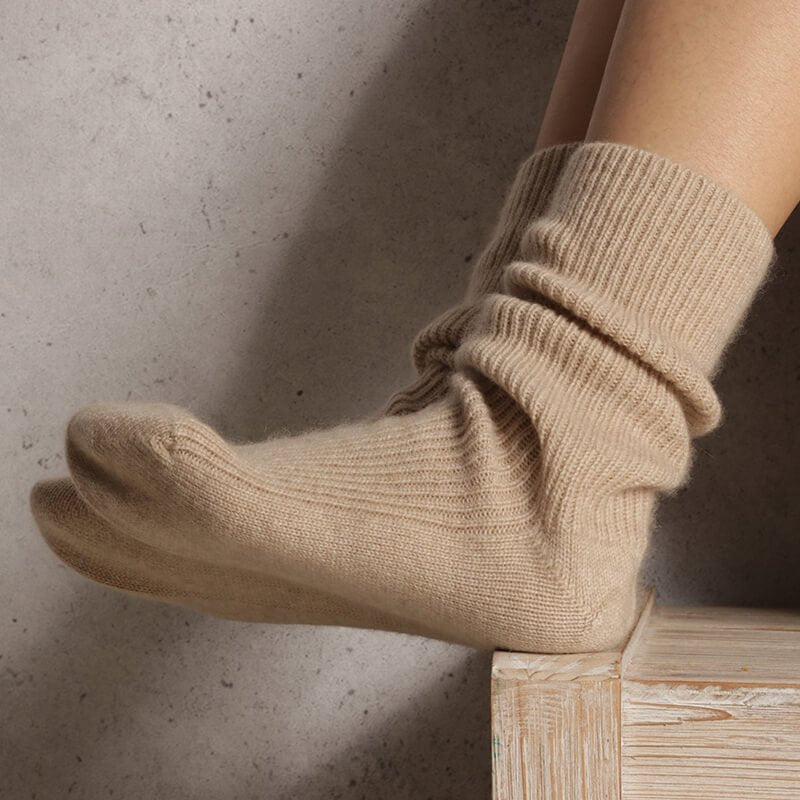 100% cashmere ribbed knit women’s socks in classic beige, soft and warm for winter.
