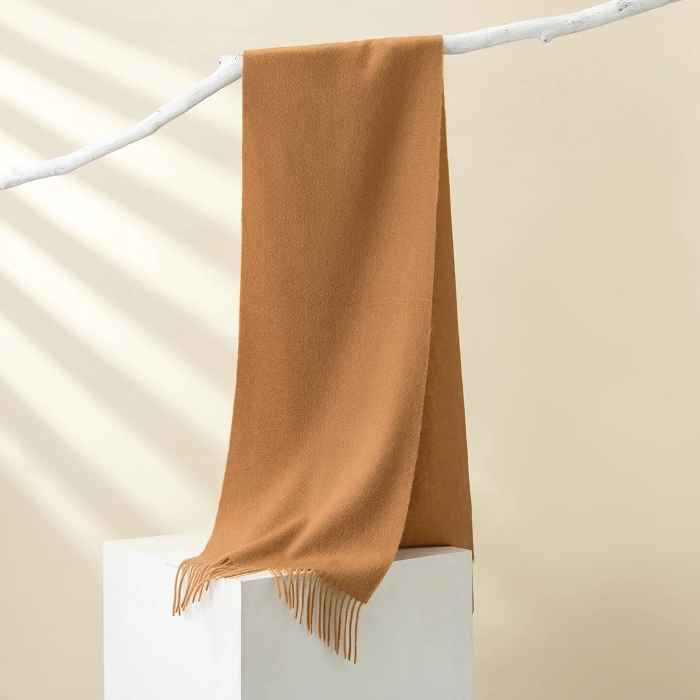 Classic 100% Cashmere Scarf in camel 