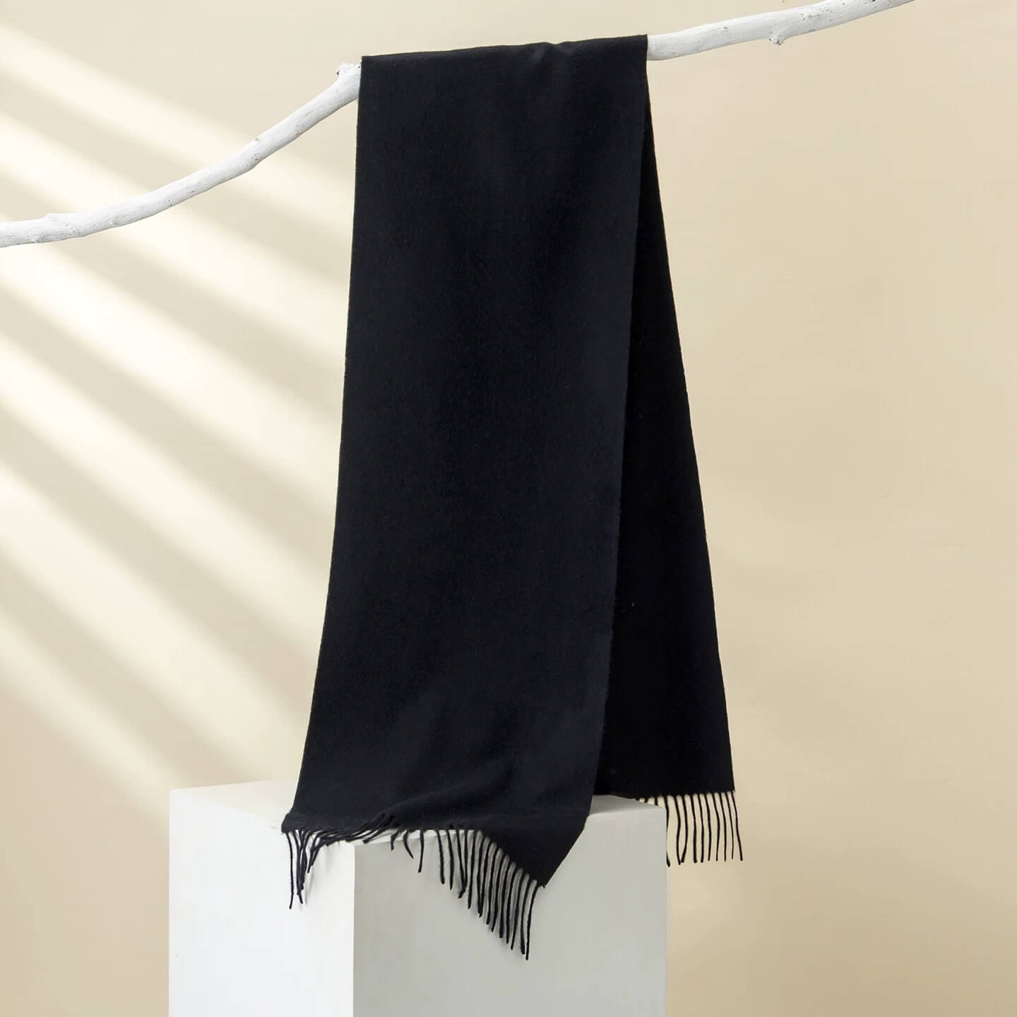 100% cashmere woven scarf in solid black color, unisex classic style