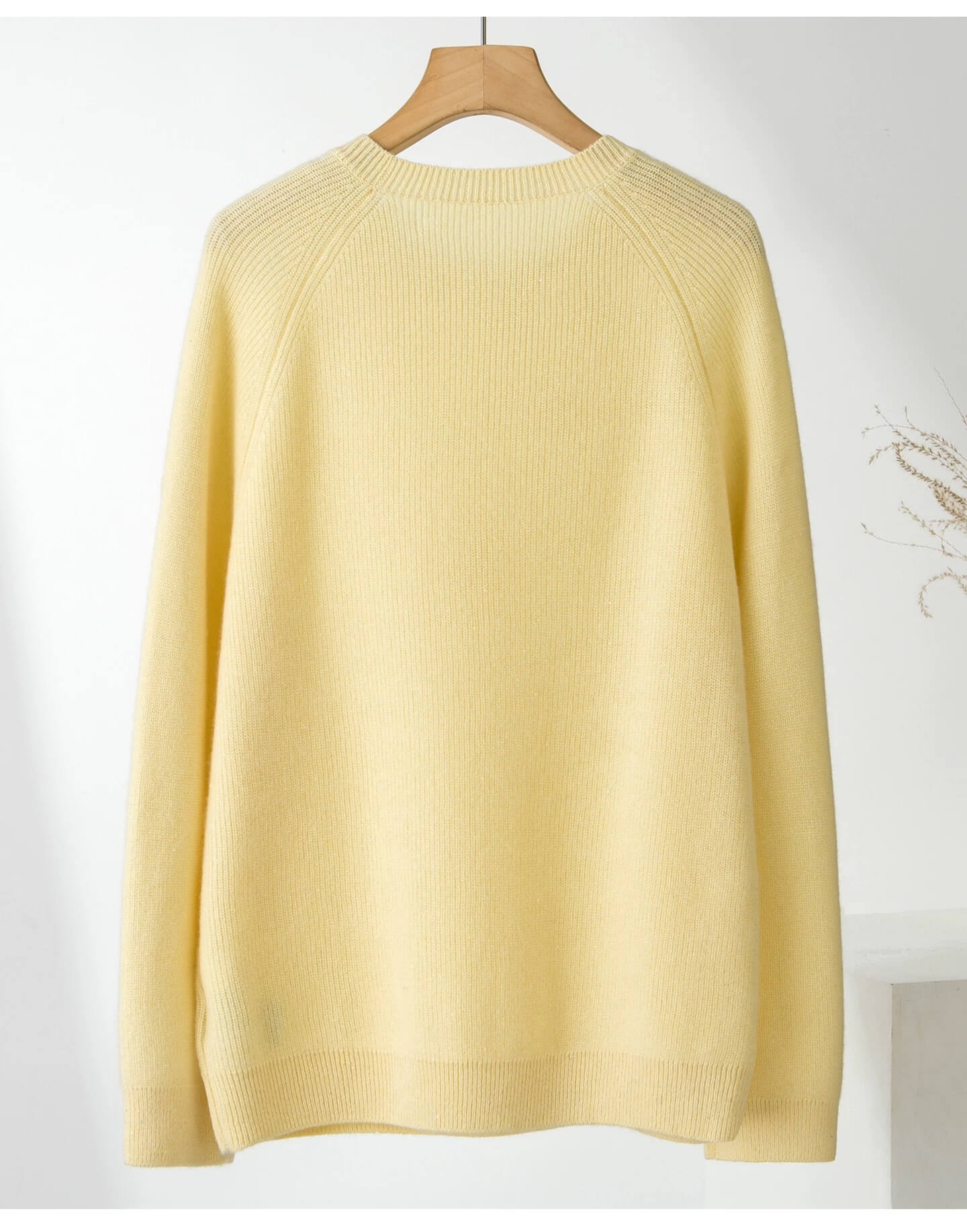 100% Cashmere Ribbed Pullover Sweater