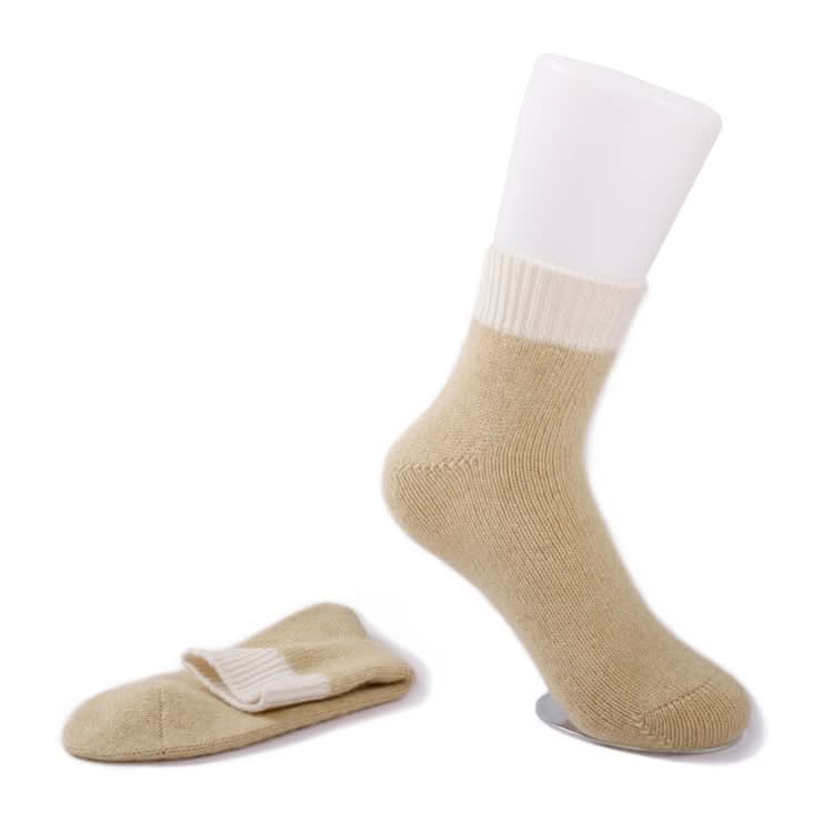 Luxurious 100% Cashmere Socks for Women in beige 