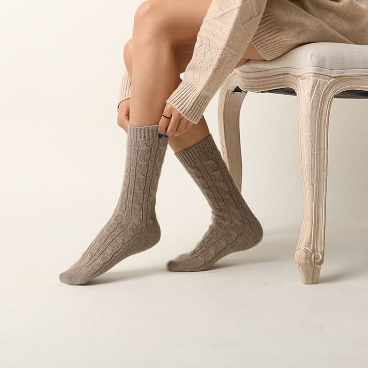 women cashmere socks in camel color 